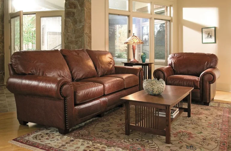 Accessorizing Your Home with American Leather’s Decorative Pieces
